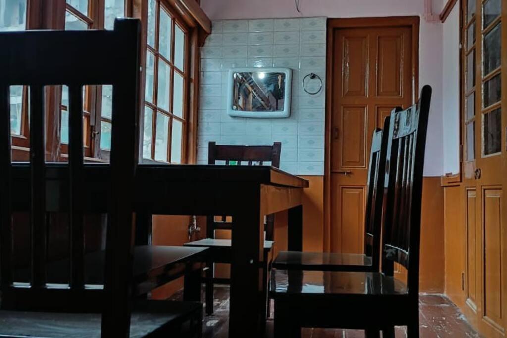 Heritage House ชิลลอง ภายนอก รูปภาพ